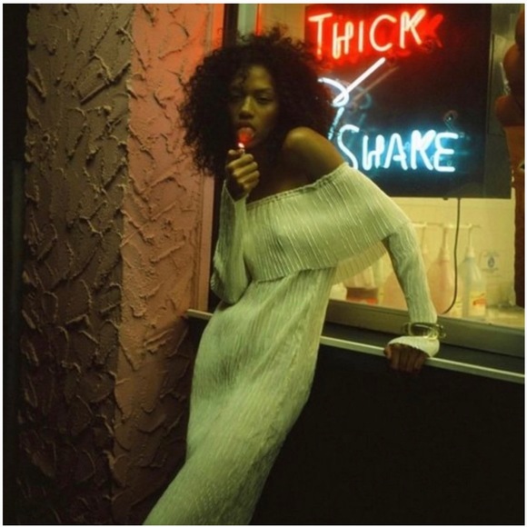 Tyler Mcgillivary Pleated Dress - Picture 4 of 4